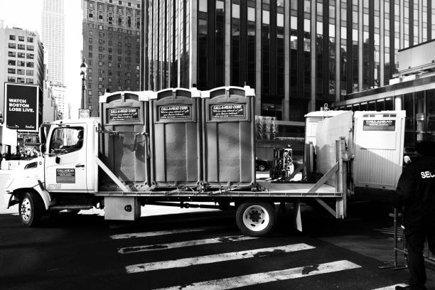 Best Construction site porta potty rental  in Makakilo, HI